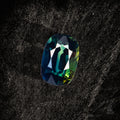Blauer Saphir von Character Gemstones, 2,56 Karat, glatte Oberfläche und leuchtend tiefblaue Farbe.