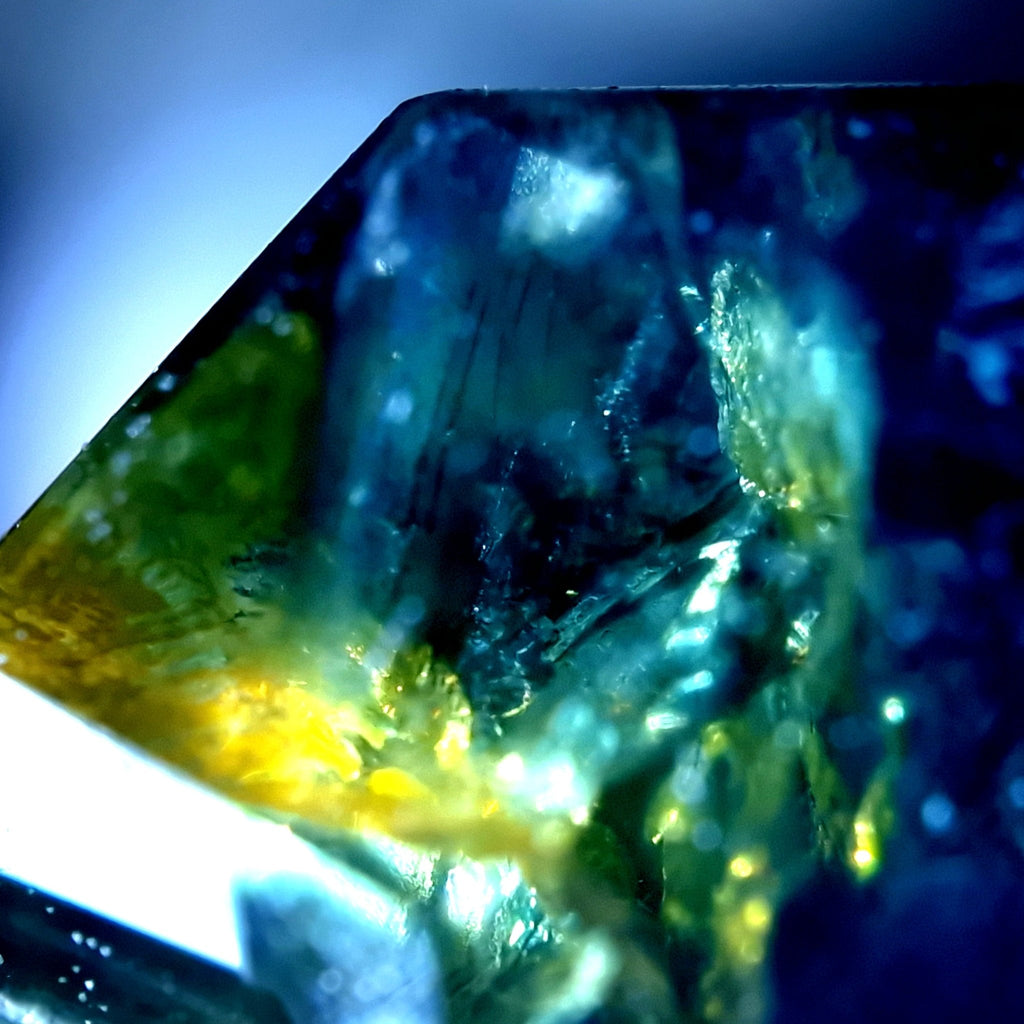 Axis Crystal - Character-Gems.art