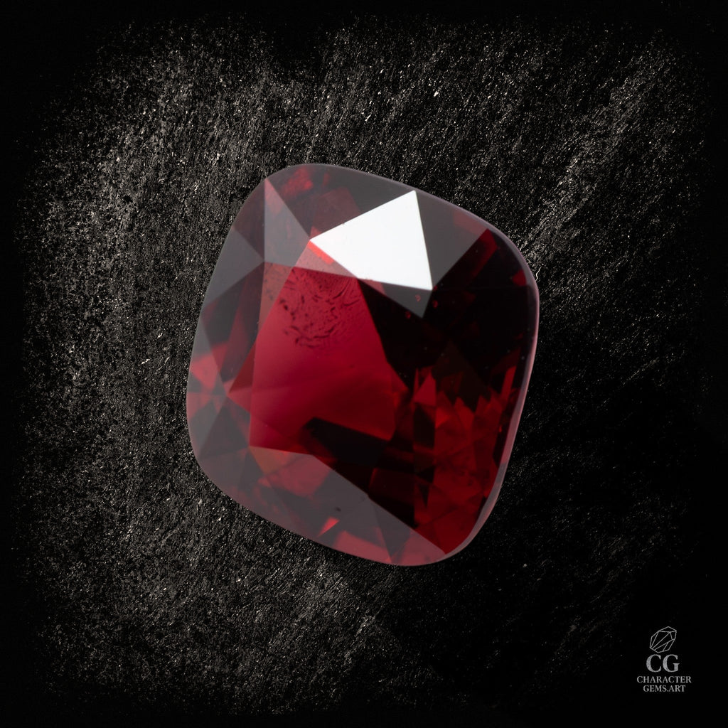 Crimson Paragon - Character - Gems.art