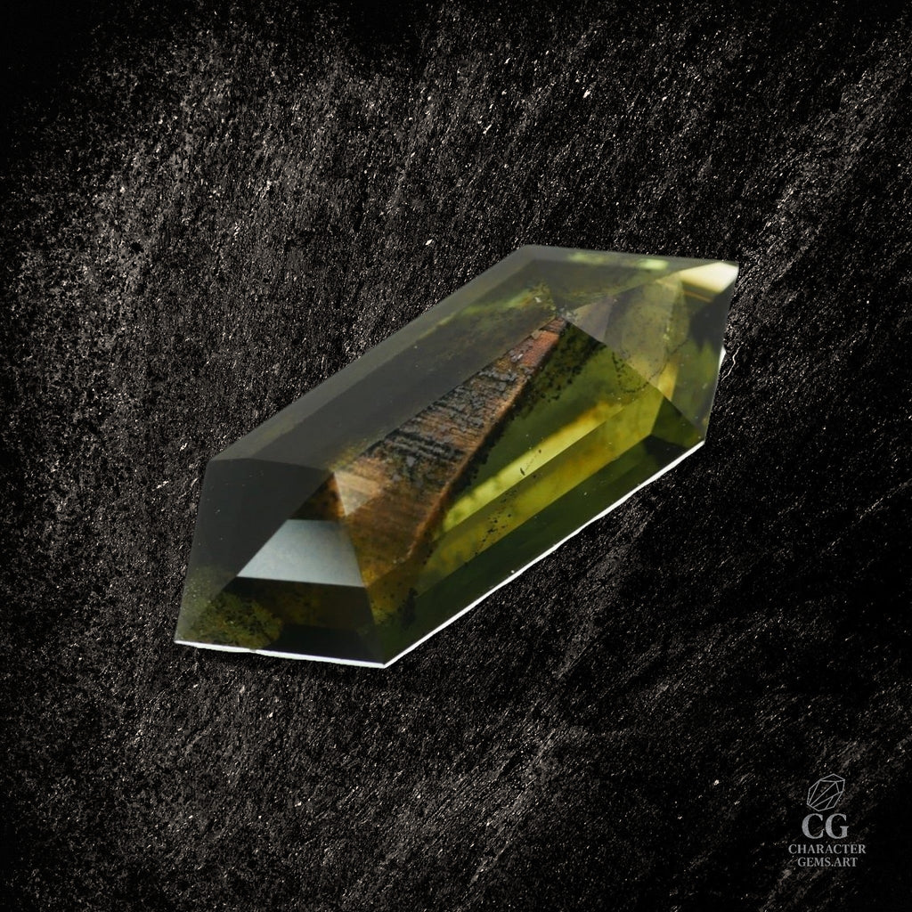 Green Horizon Fracture - Character-Gems.art