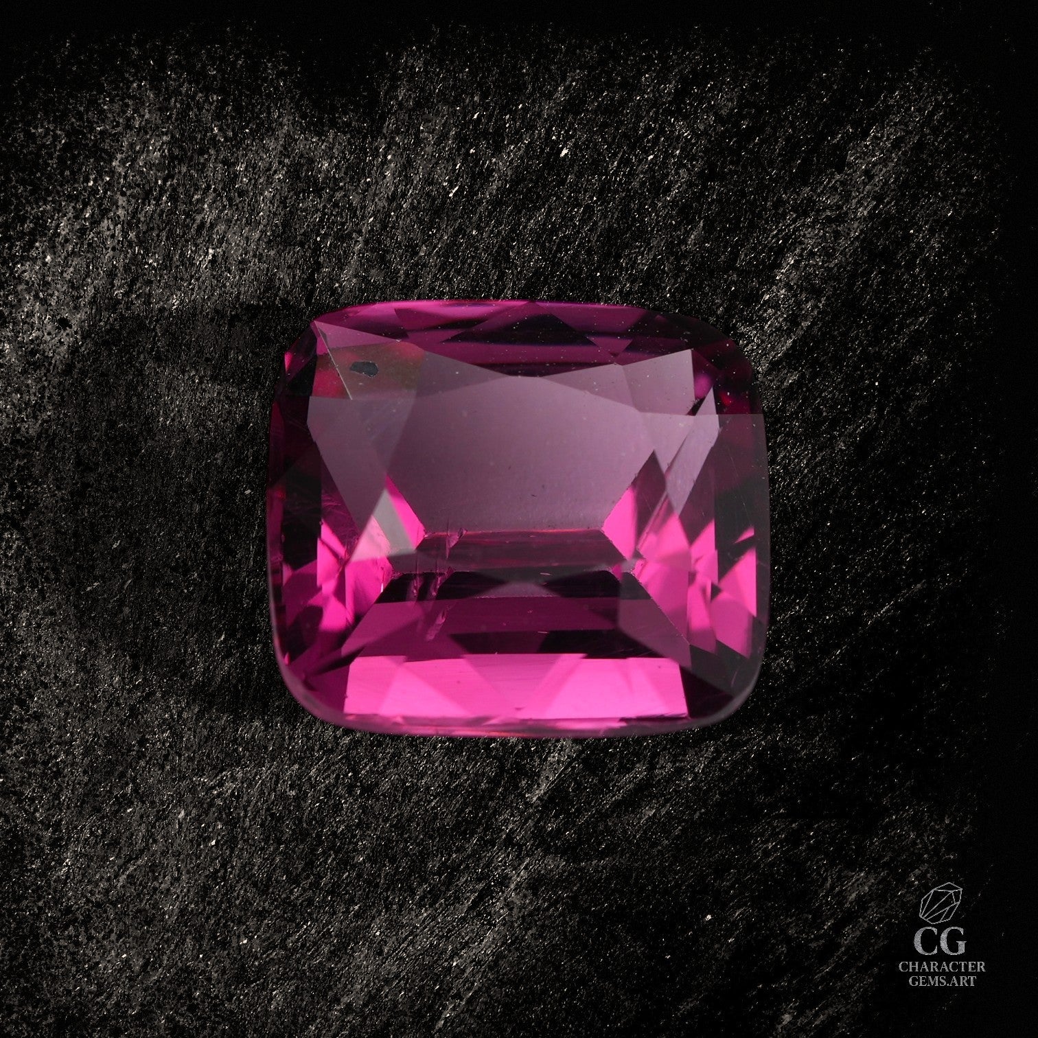 Mahenge Granat 4.01ct Vivid Pink