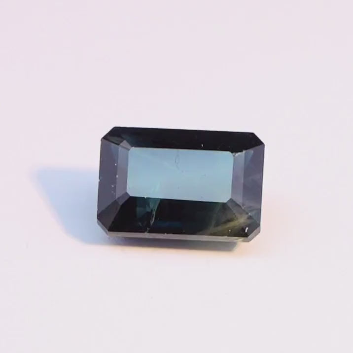 Saphir 2.45ct Abyssal Monolith