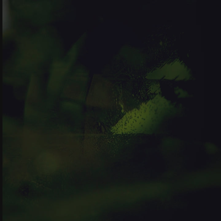 Makrovideo mit Lichtspiel tief in einem Parti-Saphir. Die Seele des Edelsteins kommt hier deutlich zum Vorschein, #InclusionPorn