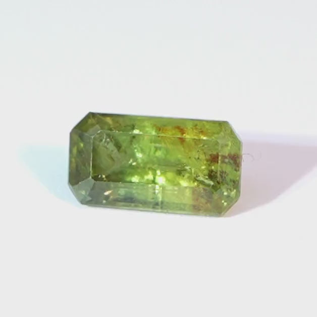 Saphir 1.60ct Solar Mossfire
