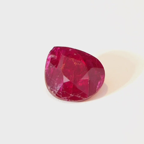 Rubin 1.51ct, Mosambik, unbehandelt, ICA zertifiziert