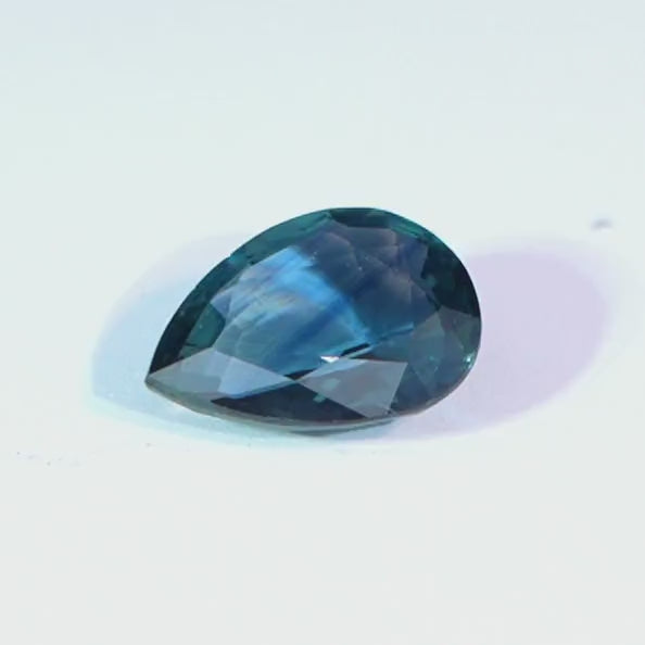 Saphir Pear Cut 1.08ct, untreated, beautiful gemstone