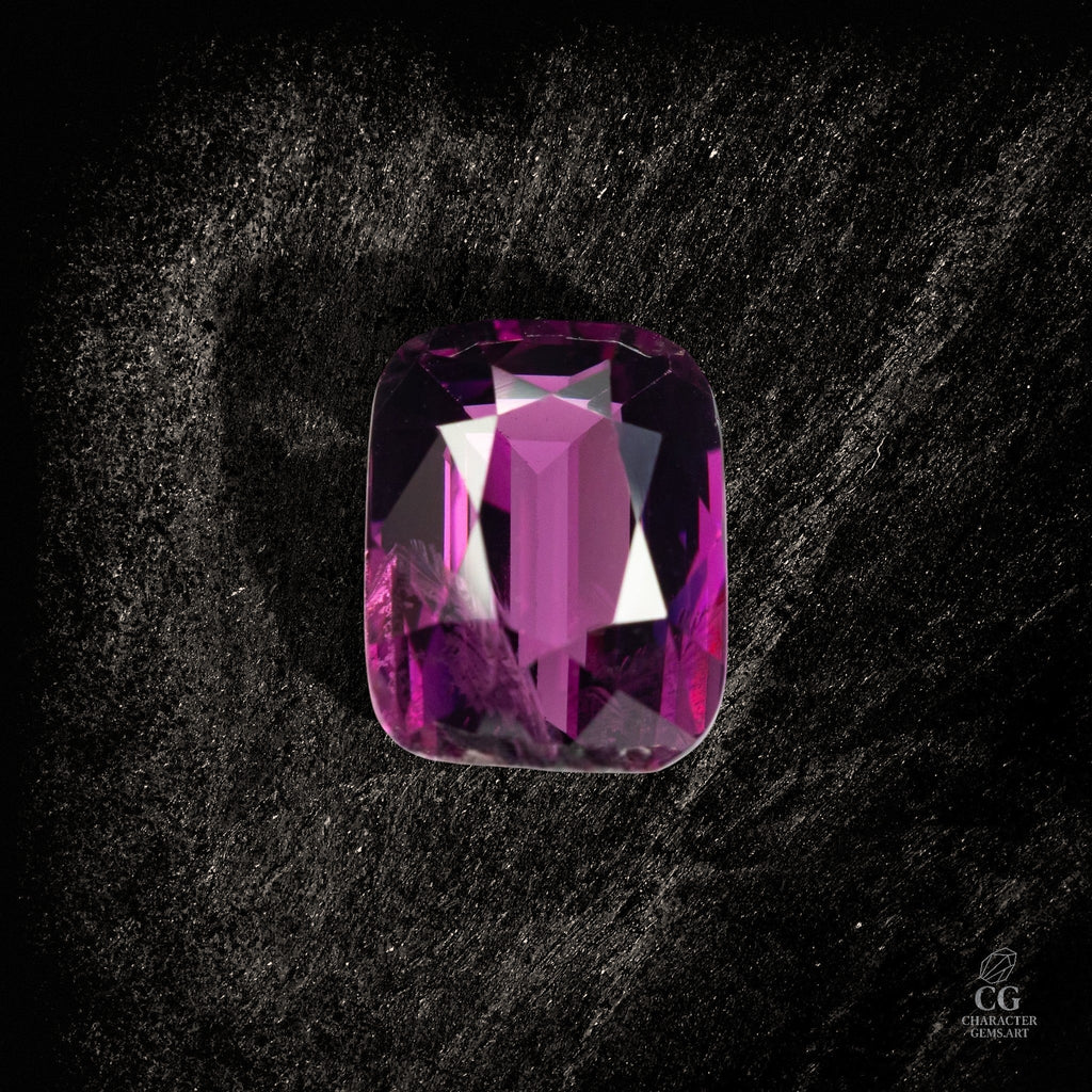 Royal Amaranth Pulse - Character - Gems.art