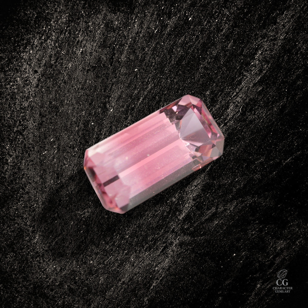 Split Light - Character-Gems.art