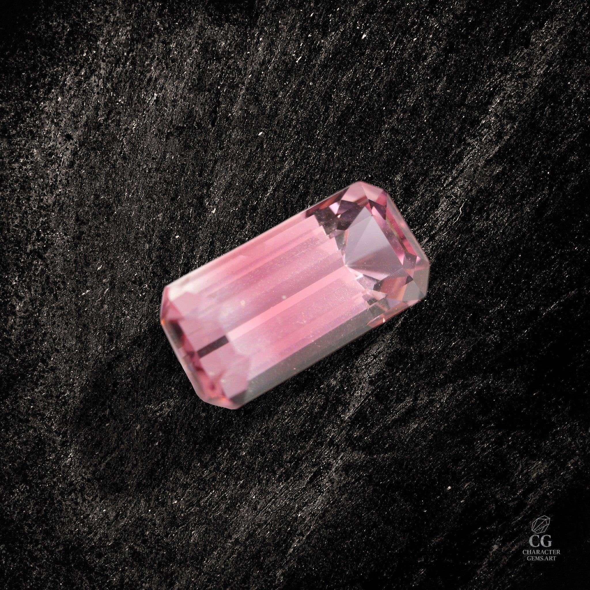 Split Light - Character-Gems.art