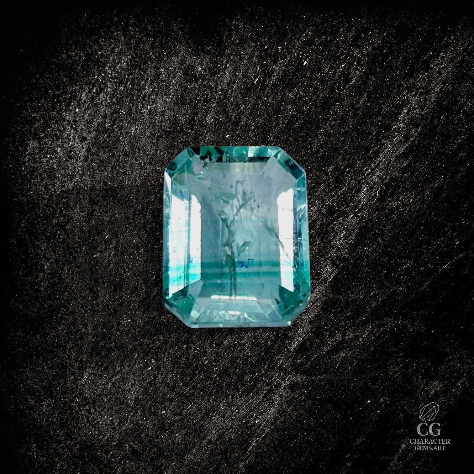 Ural Lightning - Character-Gems.art